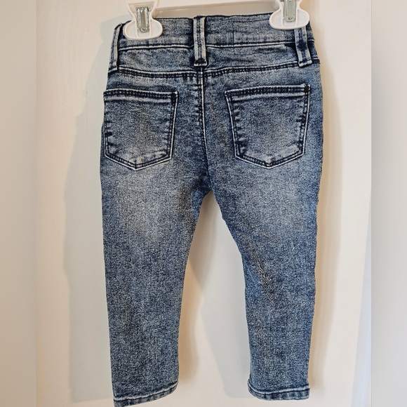 Cotton On Kids Toddler Jeans - Picture 2 of 8